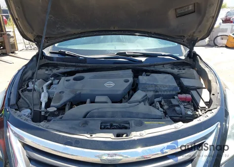 2015 Nissan Altima 2.5 S from USA, damaged, VIN 1N4AL3AP0FN355969